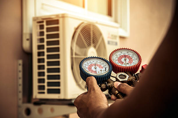 Professional Hvac technician working in Sherwood, WI